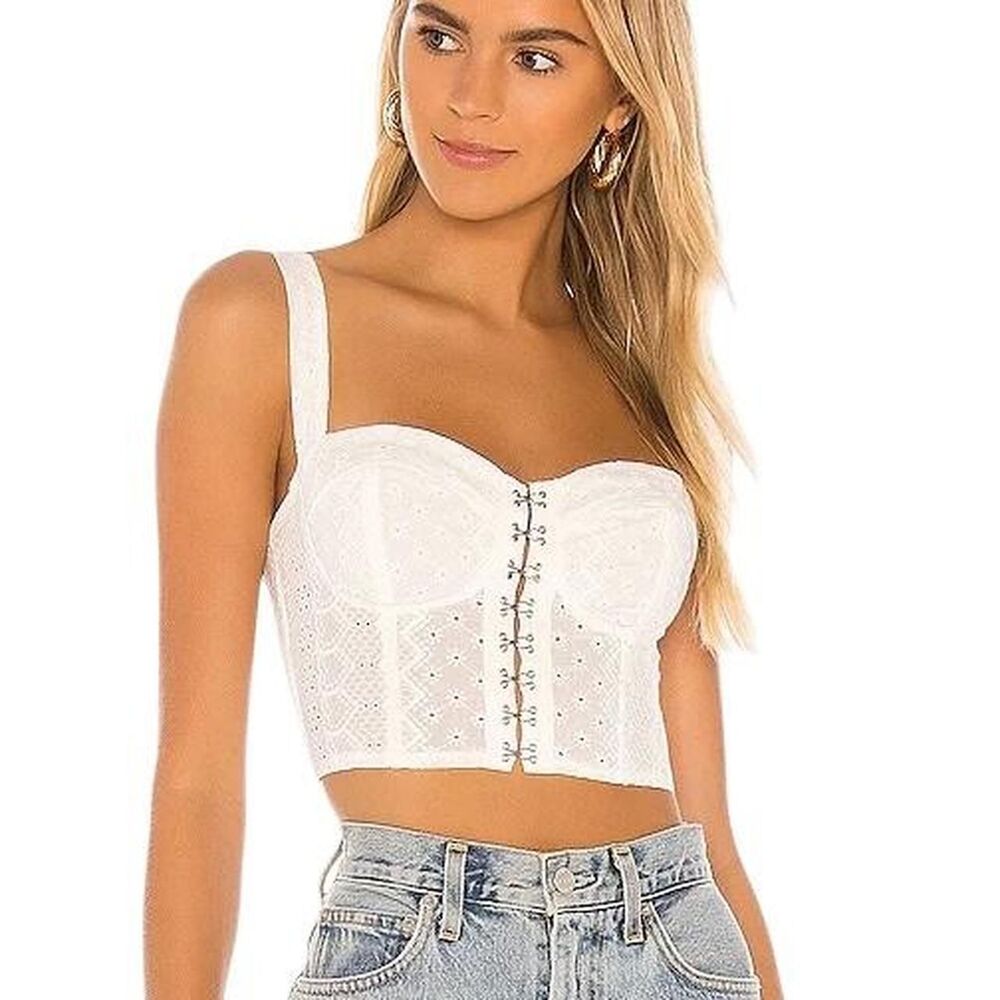 Superdown Romona Crop Top